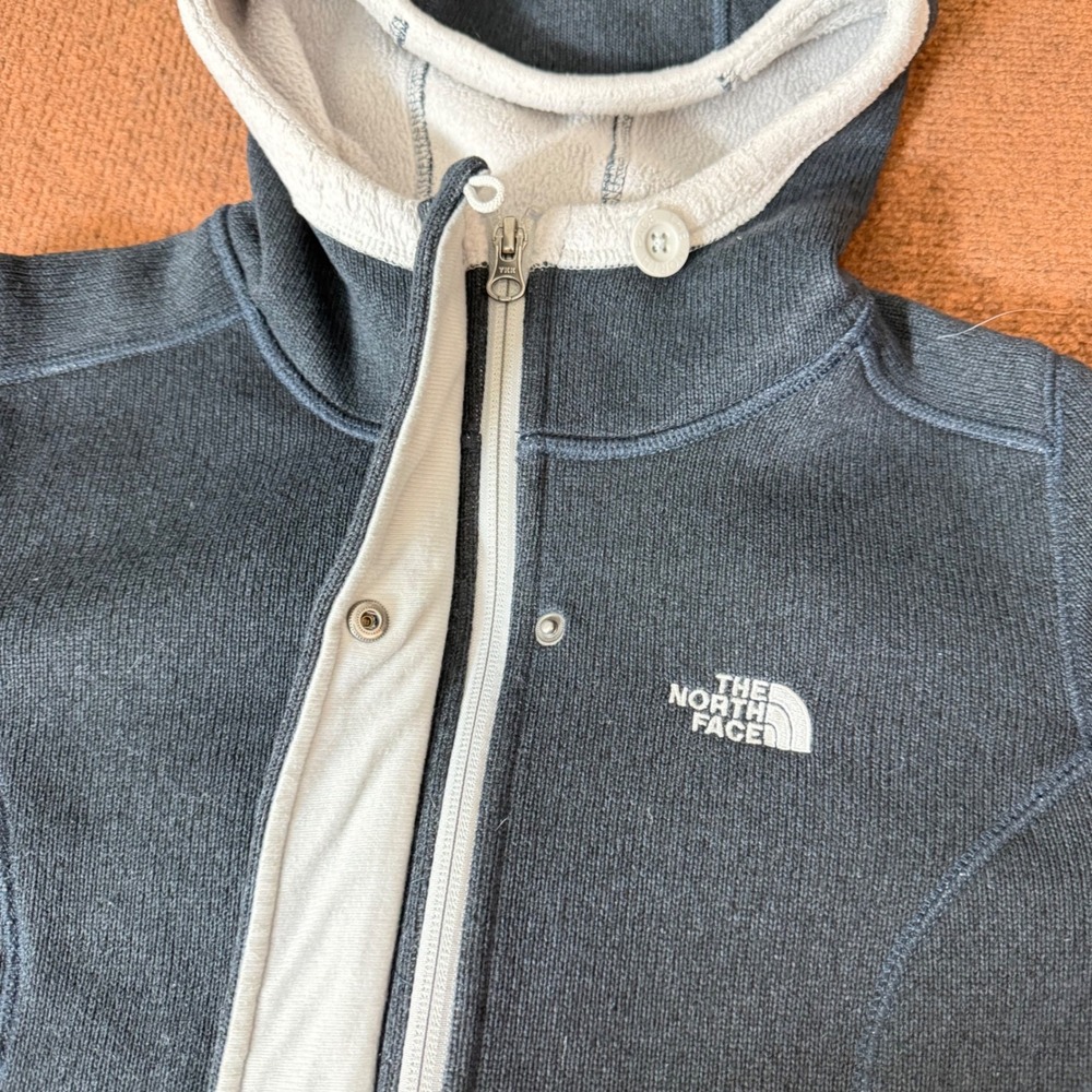 The North Face Crescent Hooded Fleece Jacket Womens Small Gray Full Zip Sweater - Picture 2 of 10